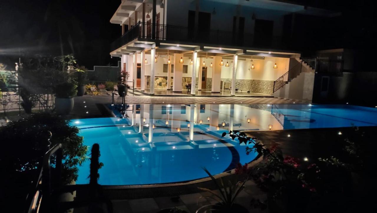 Paradise Hilltop Villa & Apartment Galle Ngoại thất bức ảnh